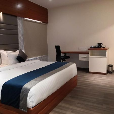 Robusta Inn Chikmagalur Ngoại thất bức ảnh