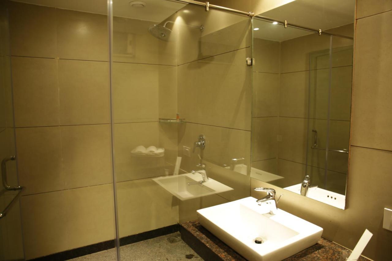 Robusta Inn Chikmagalur Ngoại thất bức ảnh