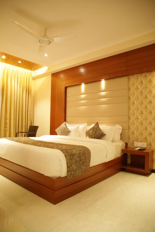 Robusta Inn Chikmagalur Ngoại thất bức ảnh