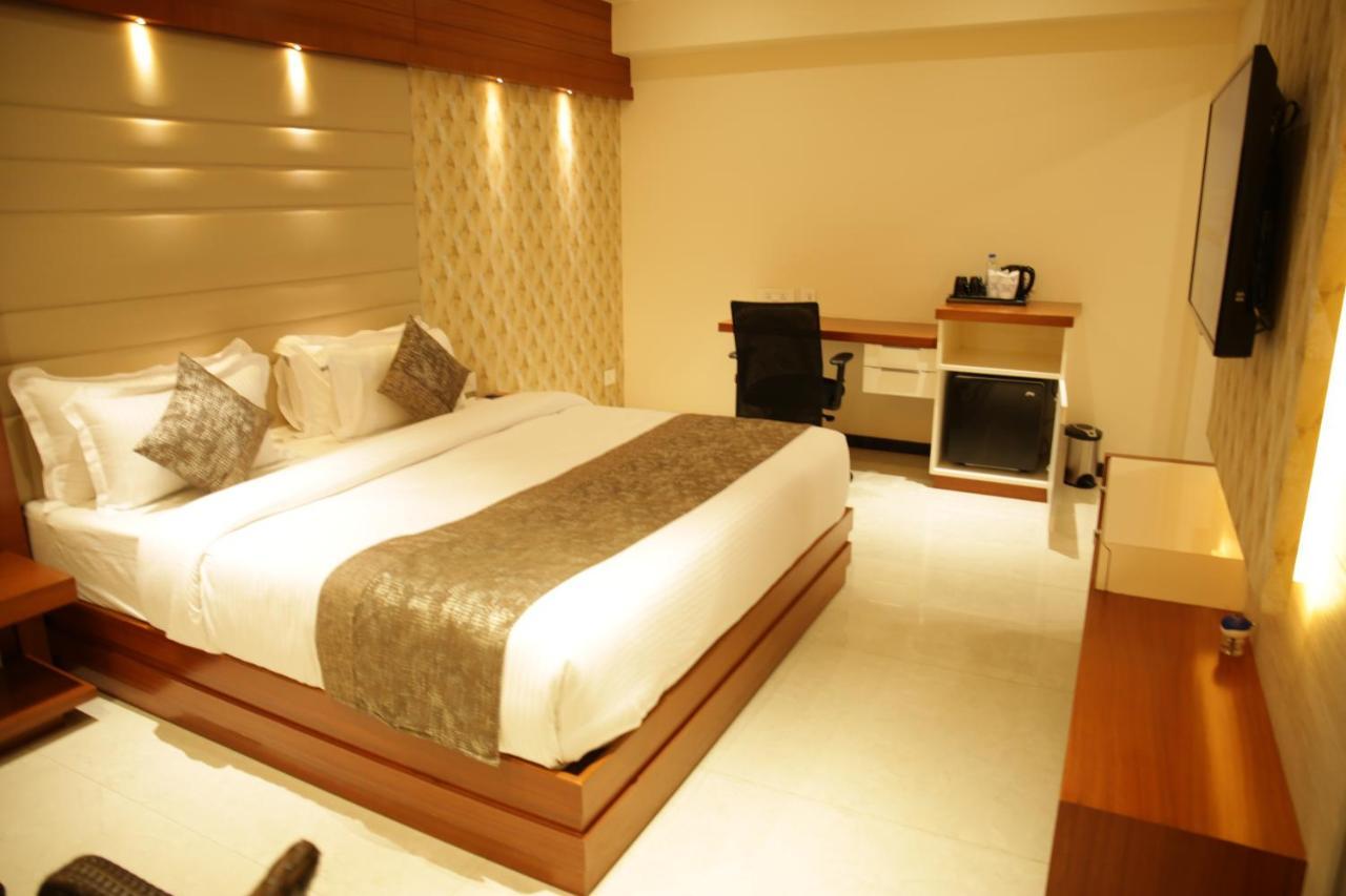 Robusta Inn Chikmagalur Ngoại thất bức ảnh
