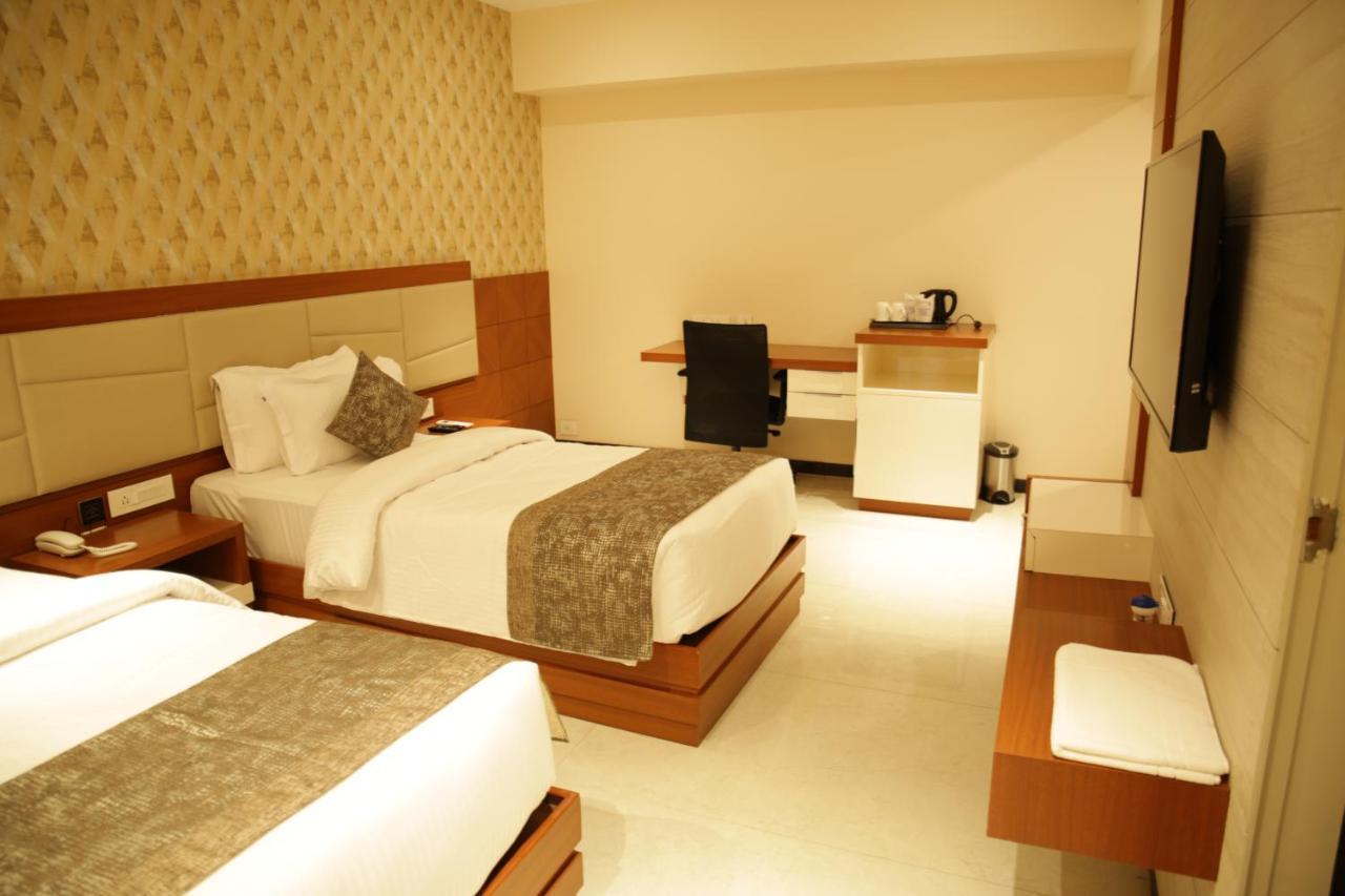 Robusta Inn Chikmagalur Ngoại thất bức ảnh