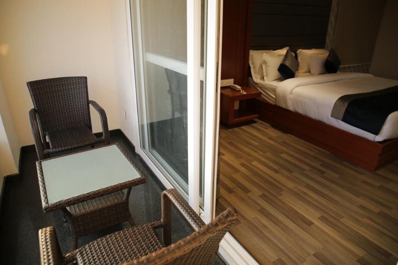 Robusta Inn Chikmagalur Ngoại thất bức ảnh