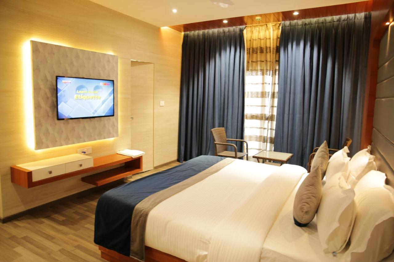 Robusta Inn Chikmagalur Ngoại thất bức ảnh