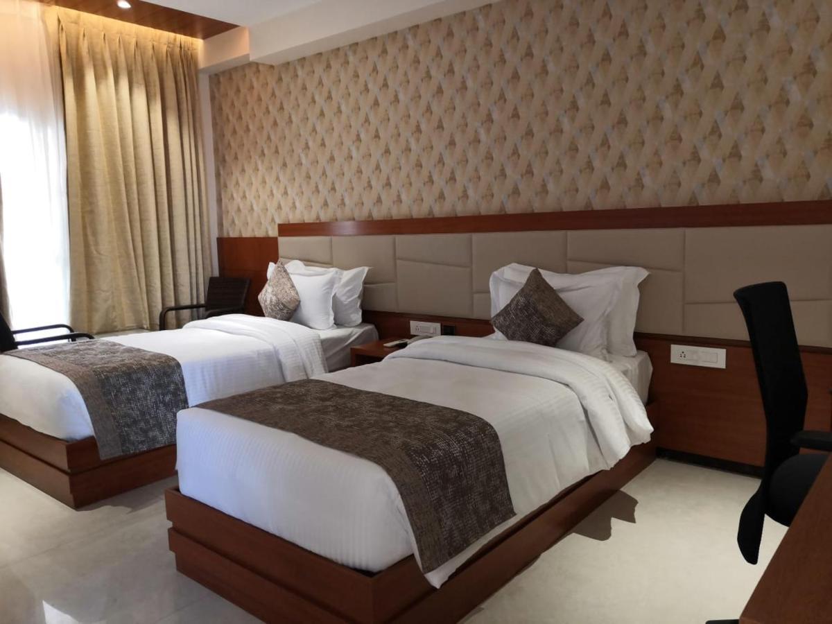 Robusta Inn Chikmagalur Ngoại thất bức ảnh