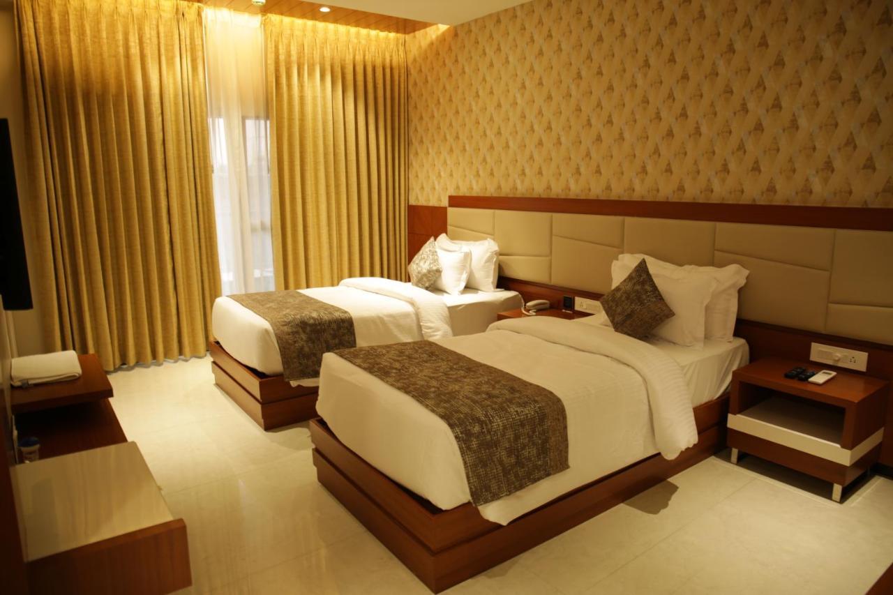Robusta Inn Chikmagalur Ngoại thất bức ảnh